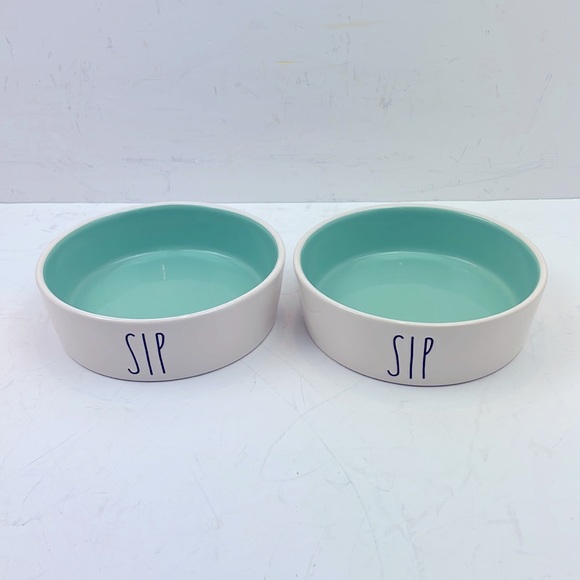 Rae Dunn Artisan Collections By Magenta Set of 2 SIP Cat Small Dog Pet Bowls - Picture 2 of 6